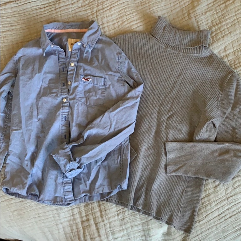 BUNDLE OF LONG SLEEVE BUTTON UP AND TURTLENECK